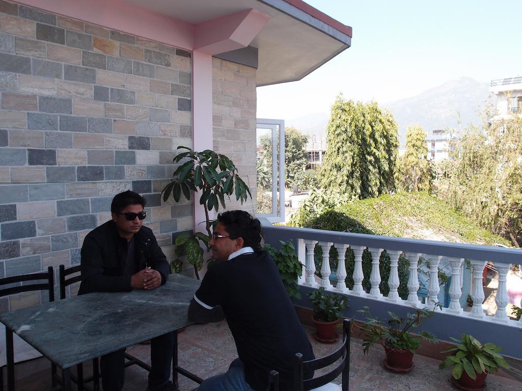 Hotel Fishtail Villa Pokhara Exterior photo